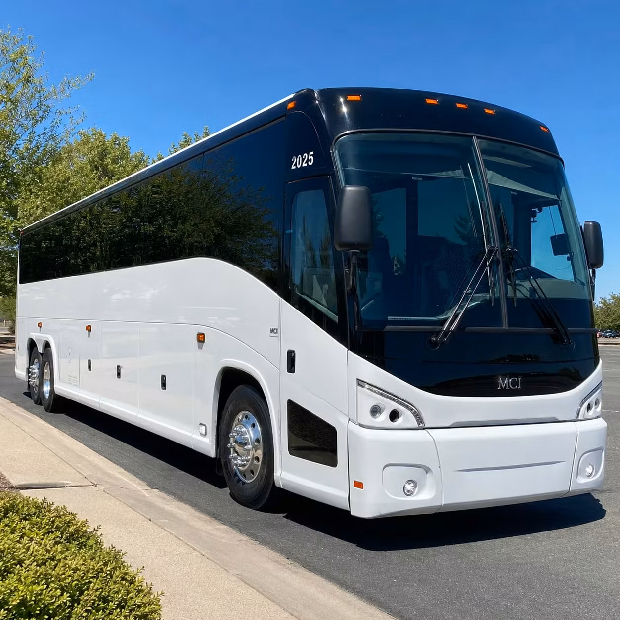 charter bus rentals for joint base san antonio personnel movements through new braunfels