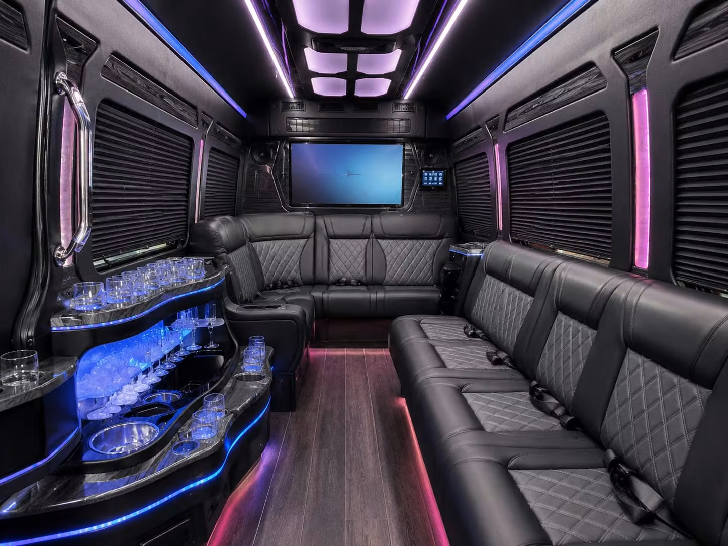 charterbusrentalnewbraunfelstx com is the go to for texas state bobcats game transportation from new braunfels