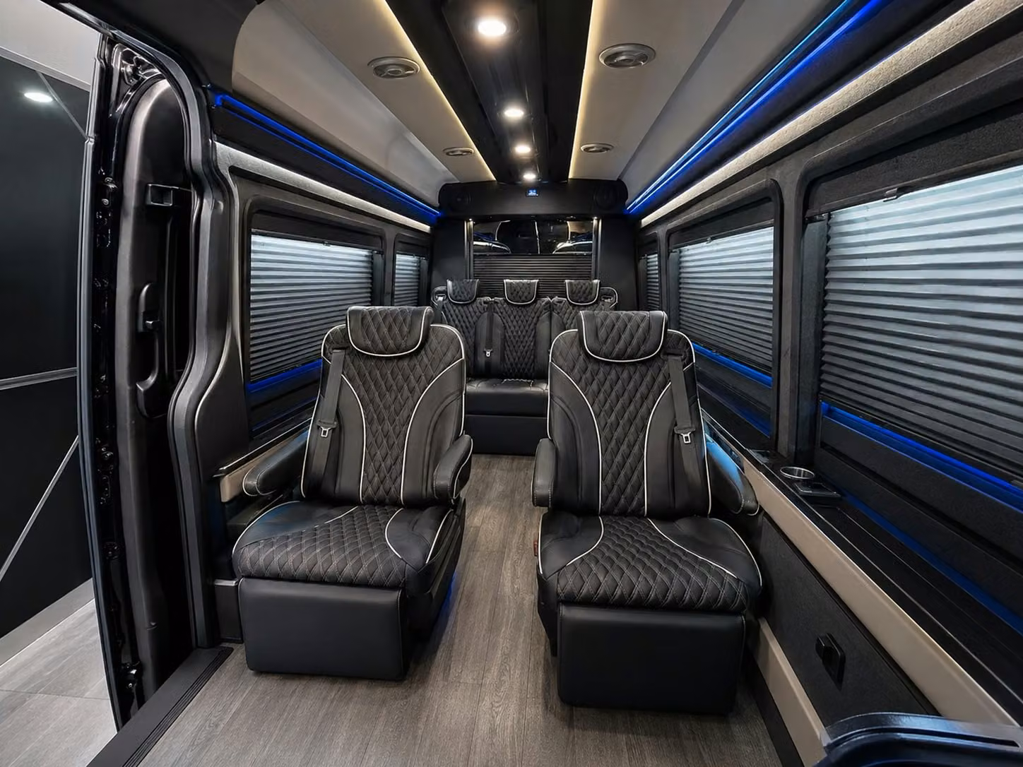 new braunfels corporate groups and event teams rely on private airport shuttles