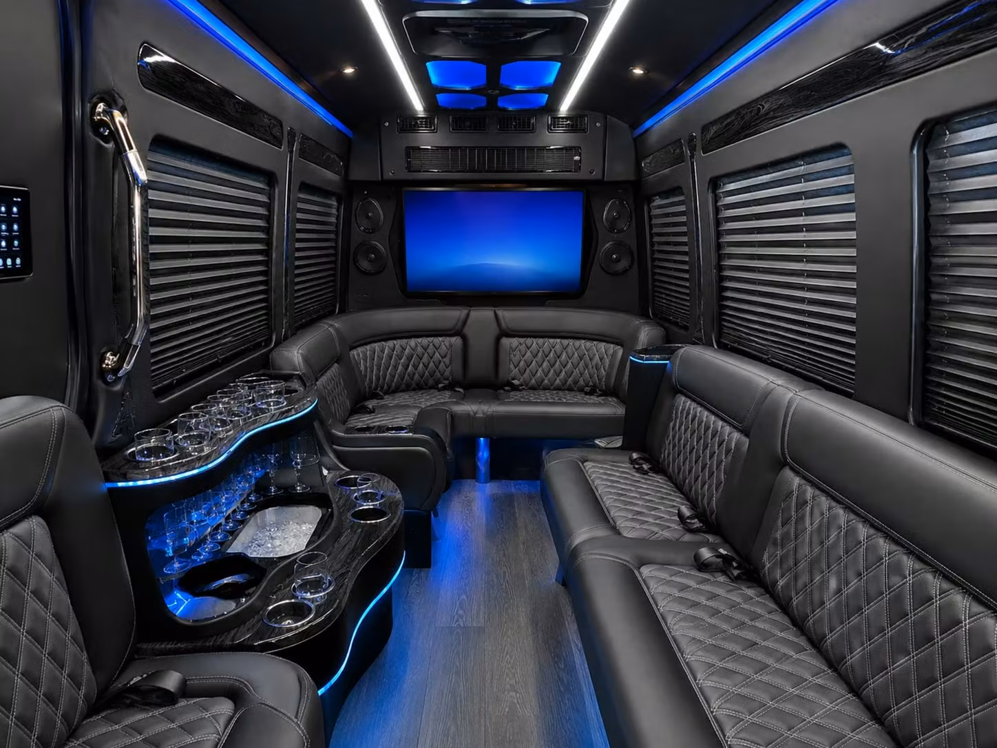 sprinter vans and small group prom transportation in new braunfels